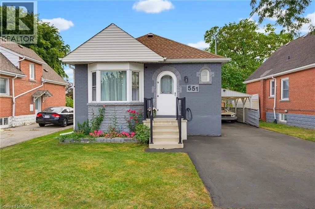 551 UPPER SHERMAN Avenue