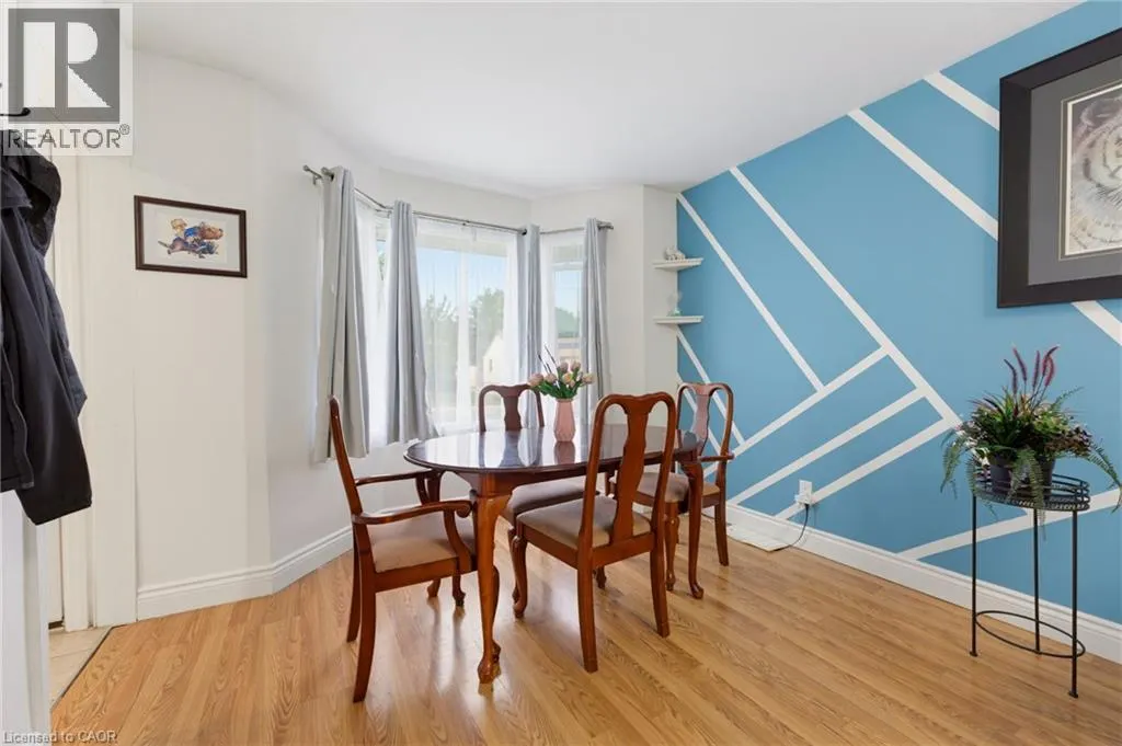 551 UPPER SHERMAN Avenue
