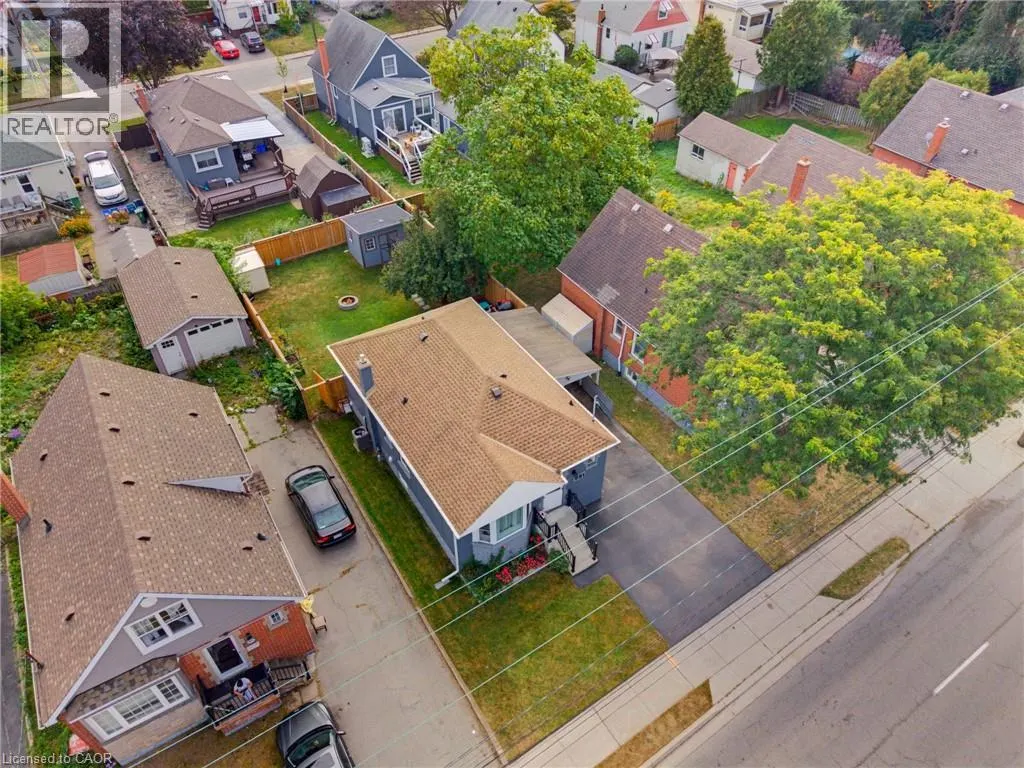 551 UPPER SHERMAN Avenue