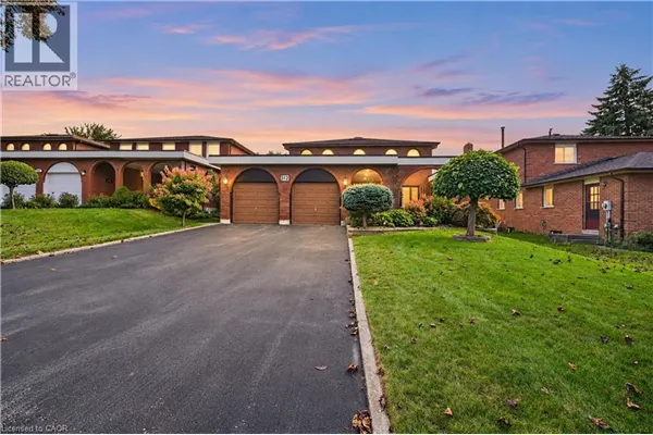 312 HUNTINGWOOD Drive