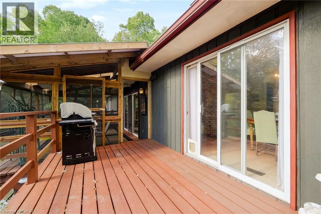 80 GLENDA JANE Drive