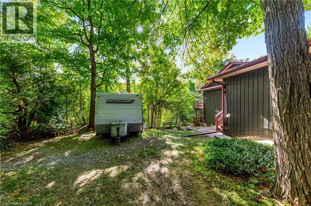 80 GLENDA JANE Drive