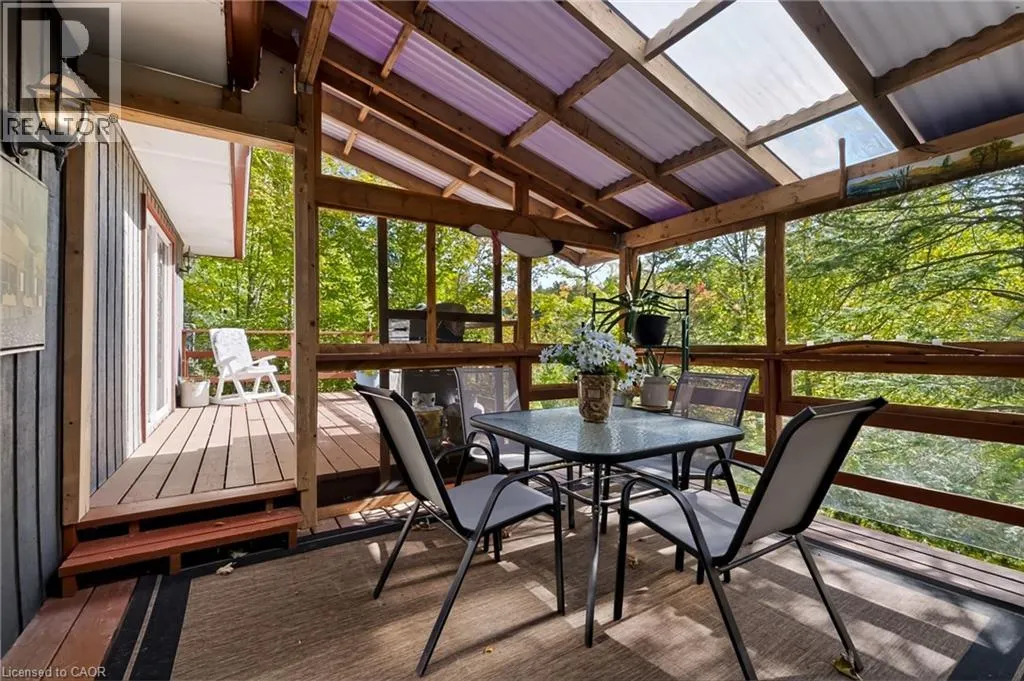 80 GLENDA JANE Drive