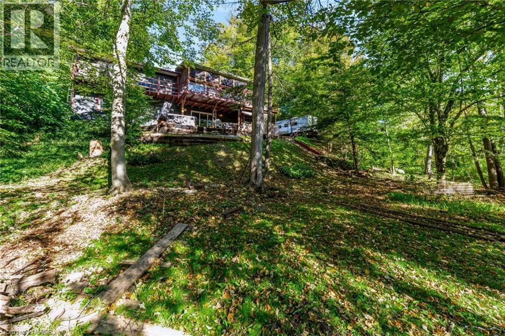 80 GLENDA JANE Drive