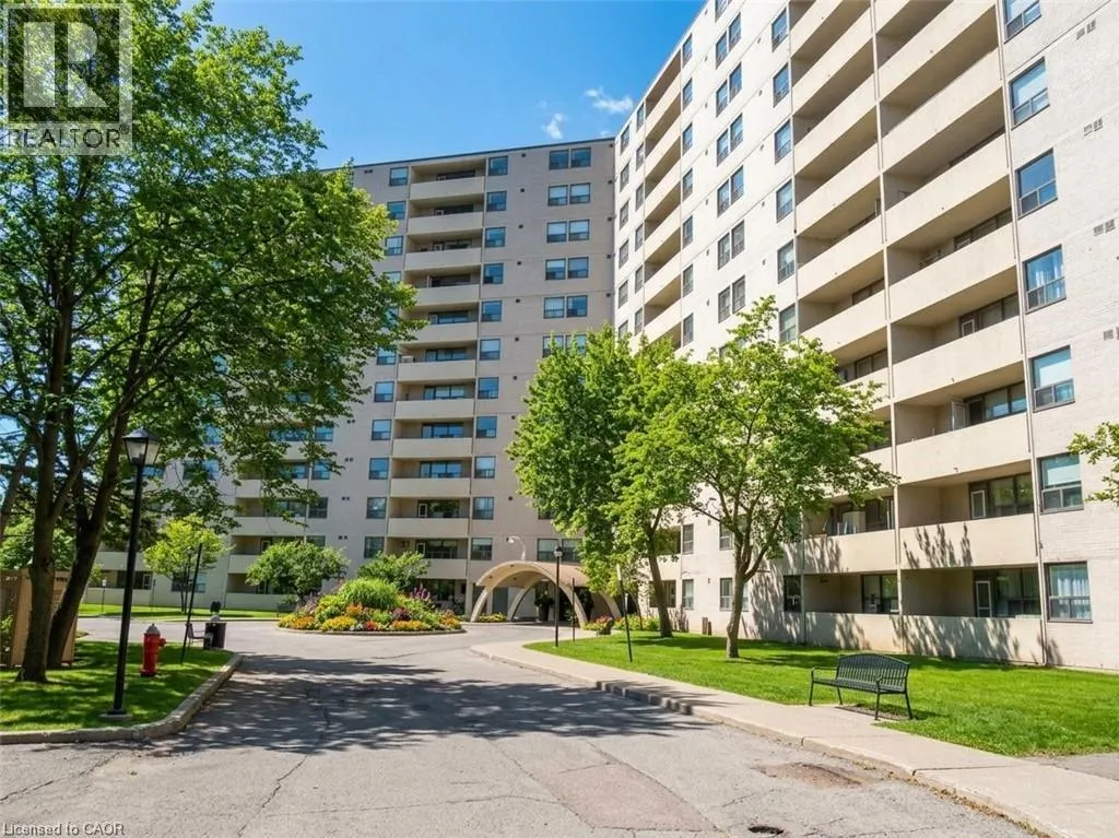 700 DYNES Road Unit# 209 #209