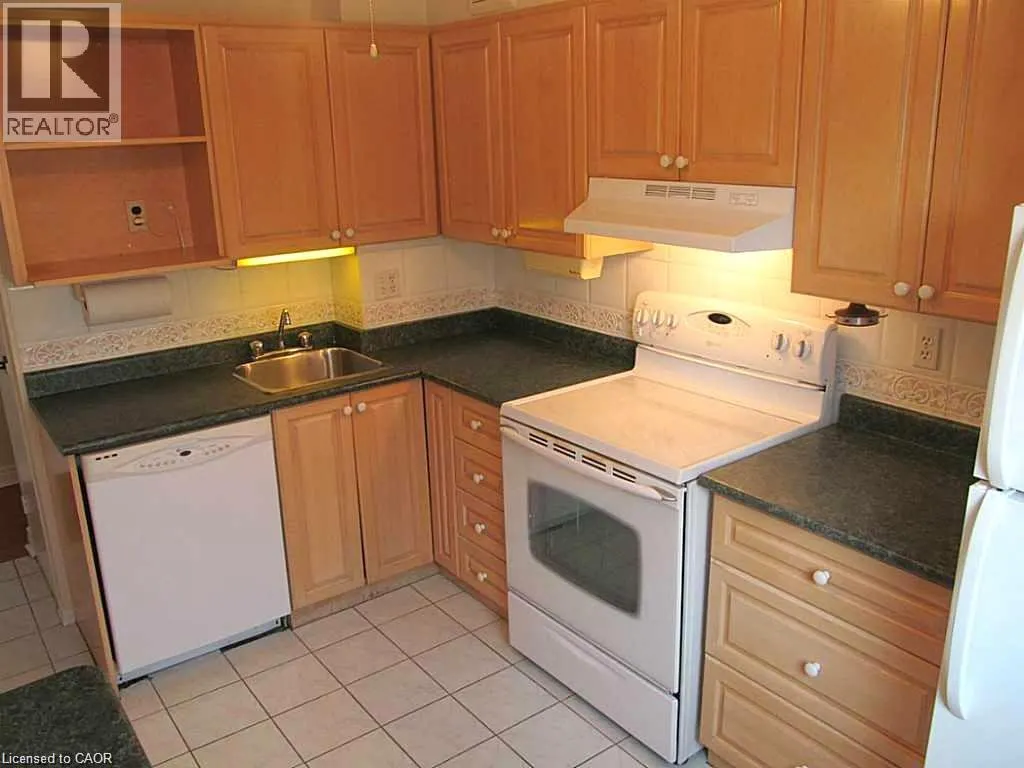 700 DYNES Road Unit# 209 #209