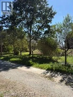9 CONCESSION 5 Road E