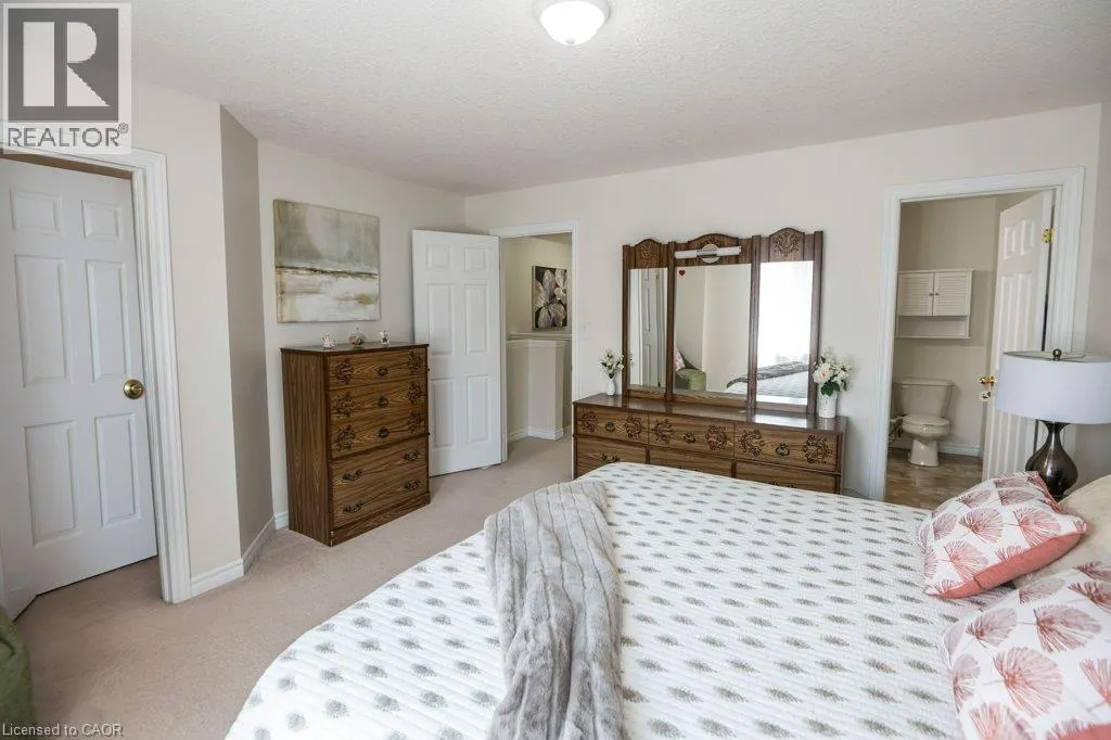 975 STRASBURG Road Unit# 3 #3