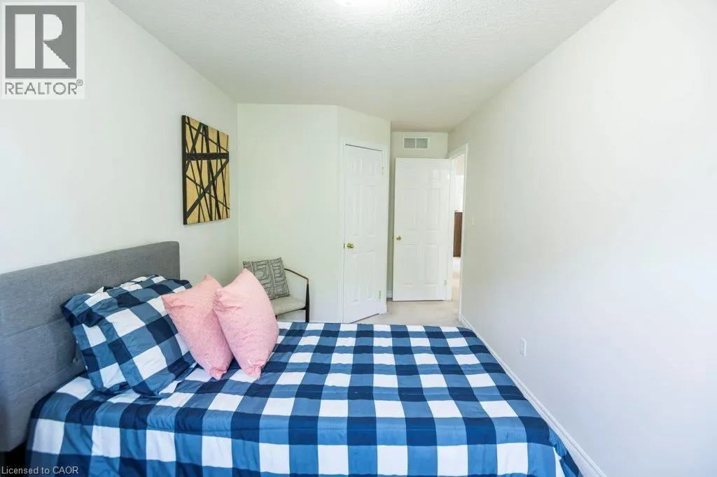 975 STRASBURG Road Unit# 3 #3