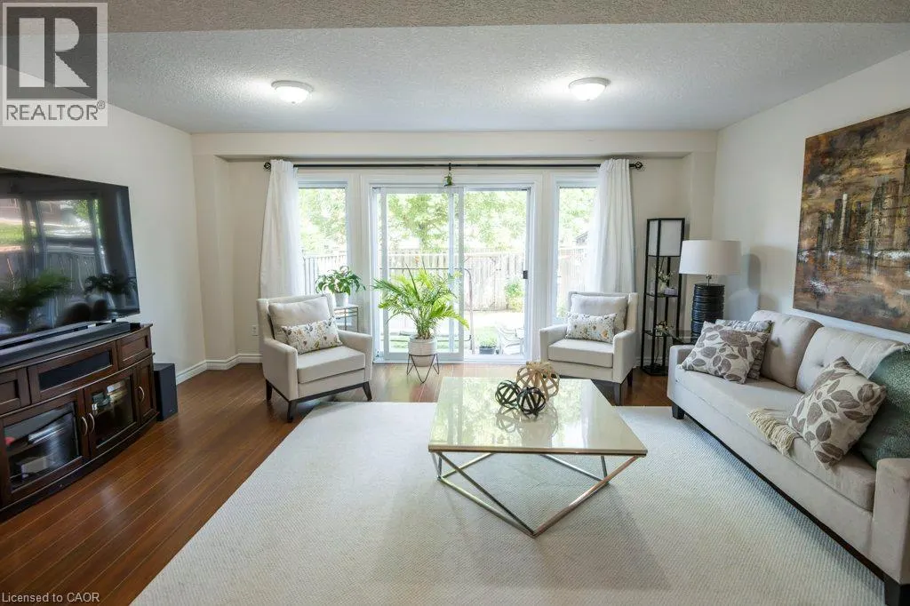 975 STRASBURG Road Unit# 3 #3