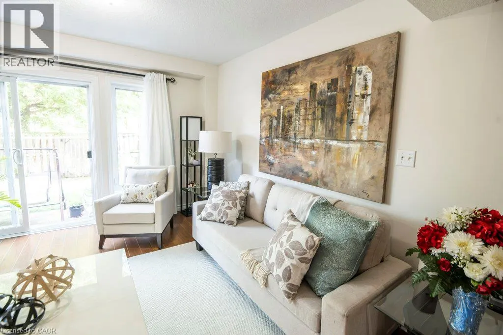 975 STRASBURG Road Unit# 3 #3