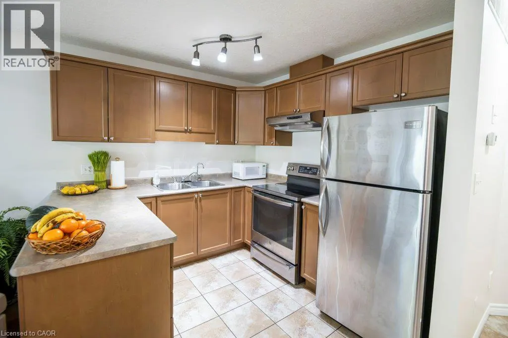 975 STRASBURG Road Unit# 3 #3