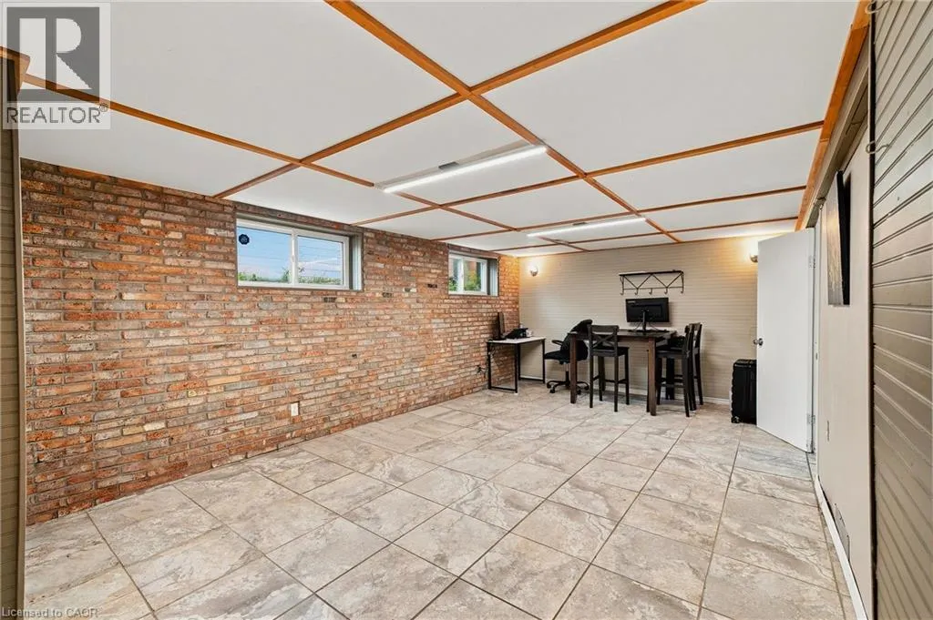 56 ASHBURY Avenue