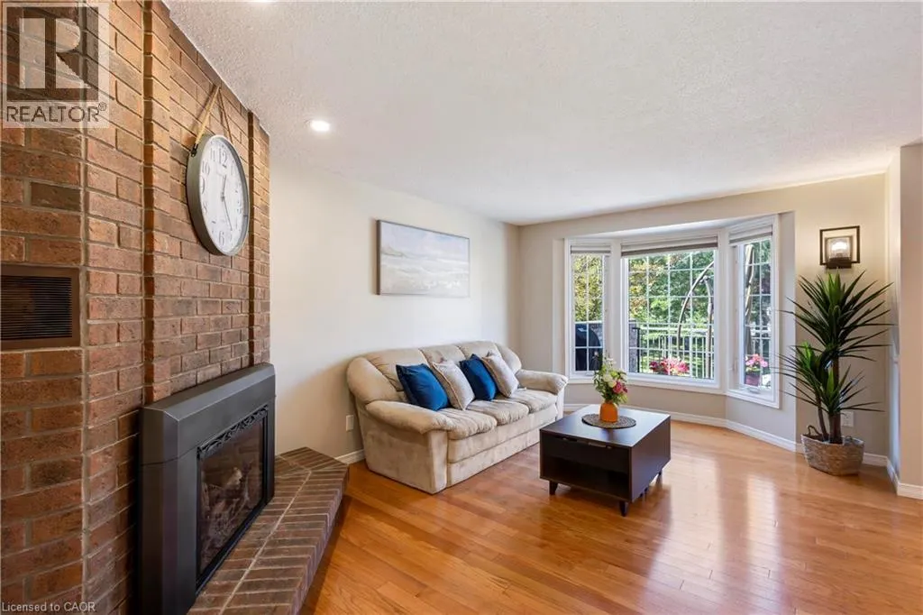 475 BEECHWOOD Drive Unit# 4 #4