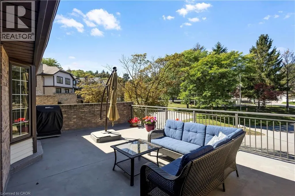 475 BEECHWOOD Drive Unit# 4 #4