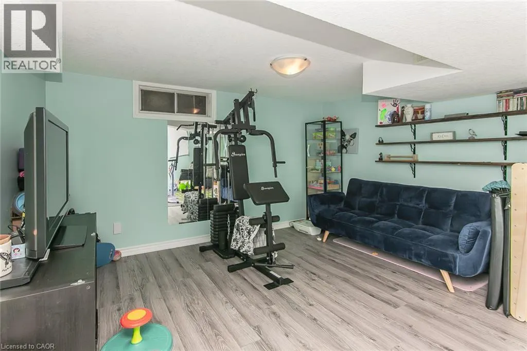 393 HURON Street