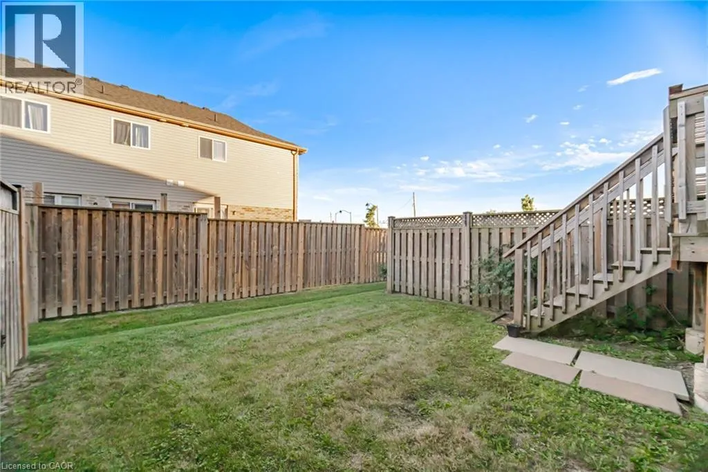 98 BLOOM Crescent