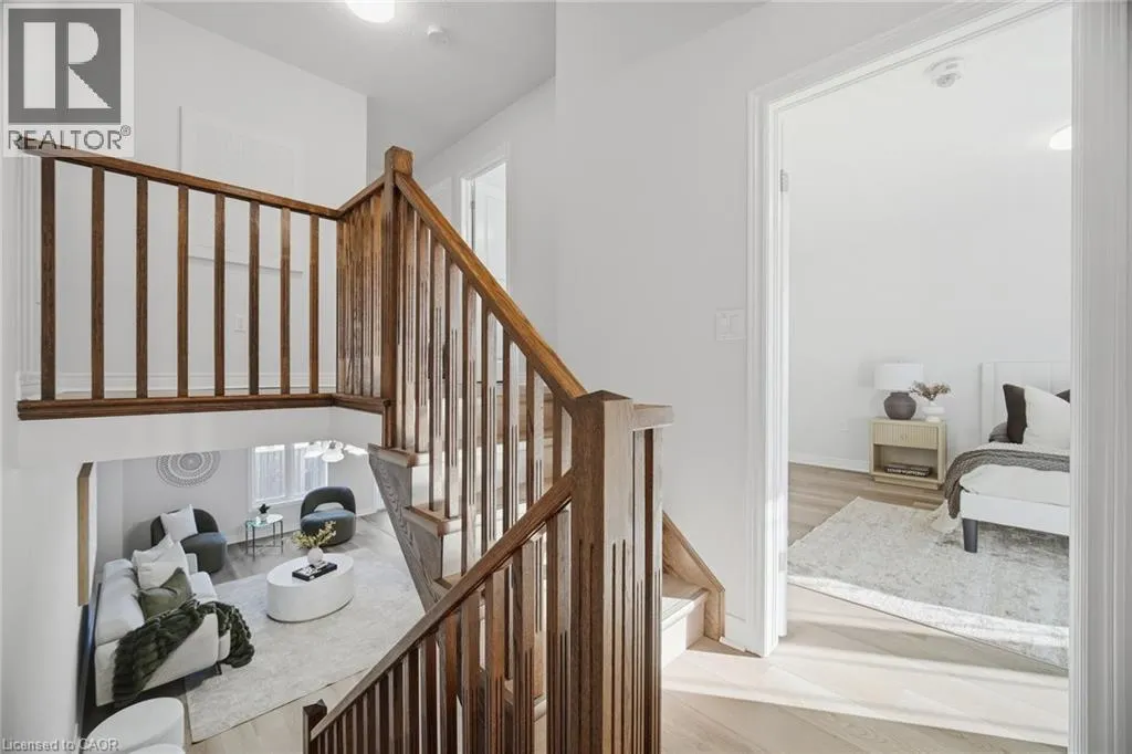 98 BLOOM Crescent