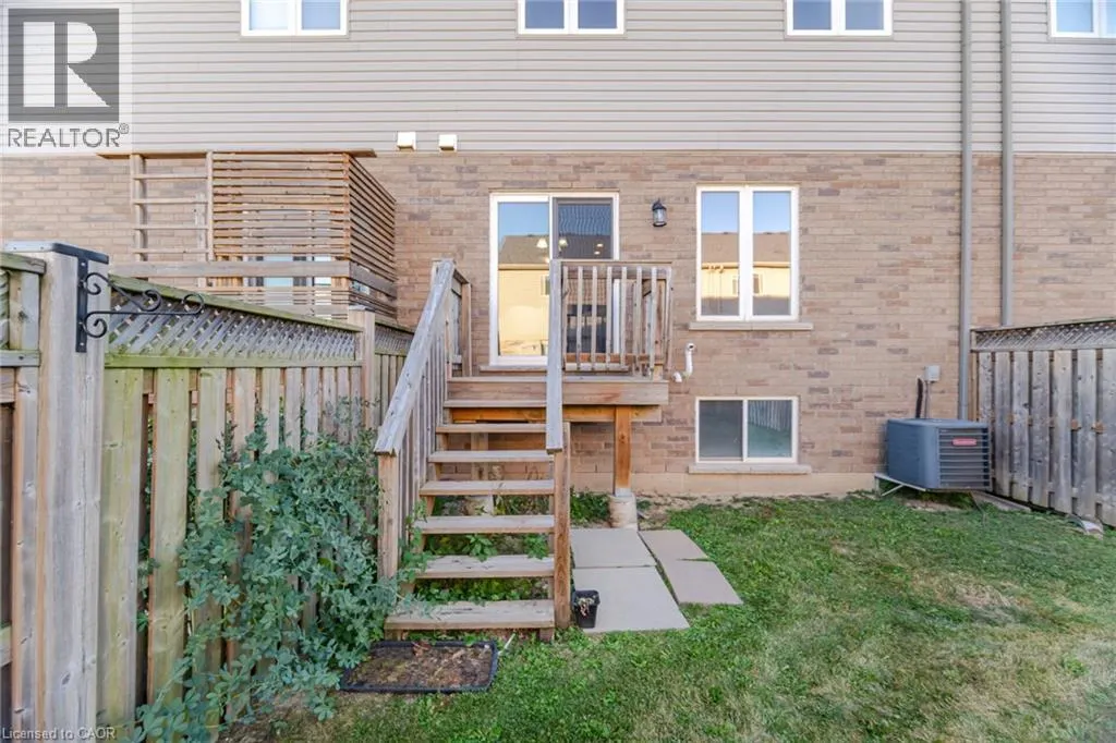 98 BLOOM Crescent