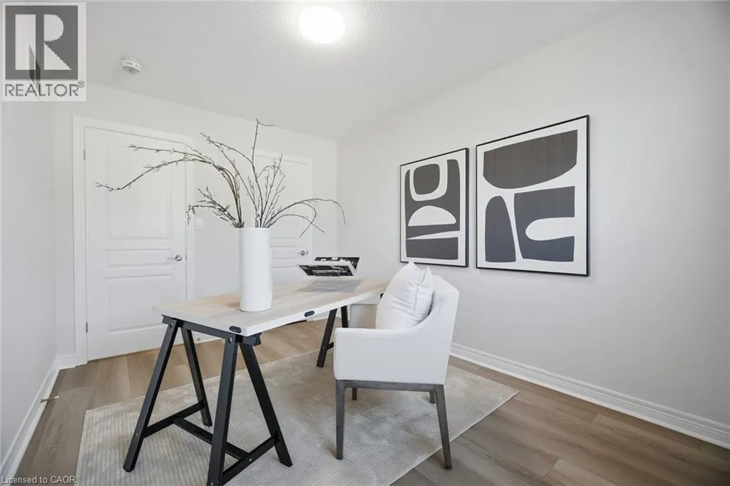 98 BLOOM Crescent