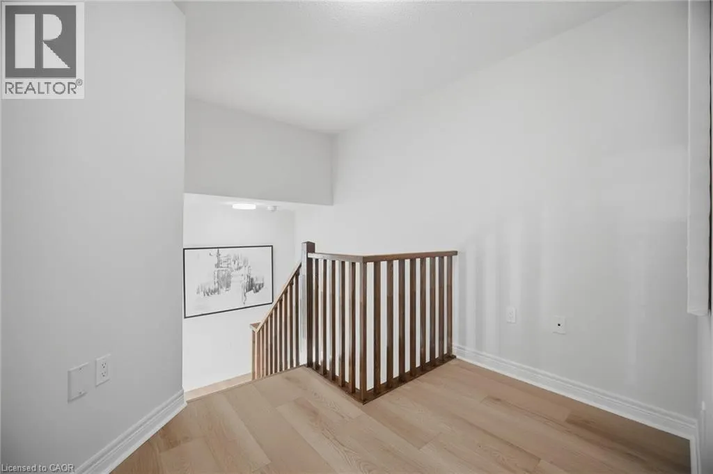 98 BLOOM Crescent