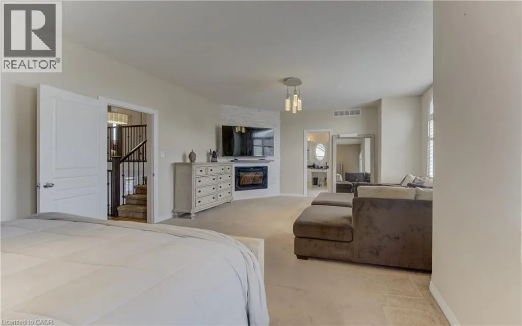 167 WESTCLIFF Way