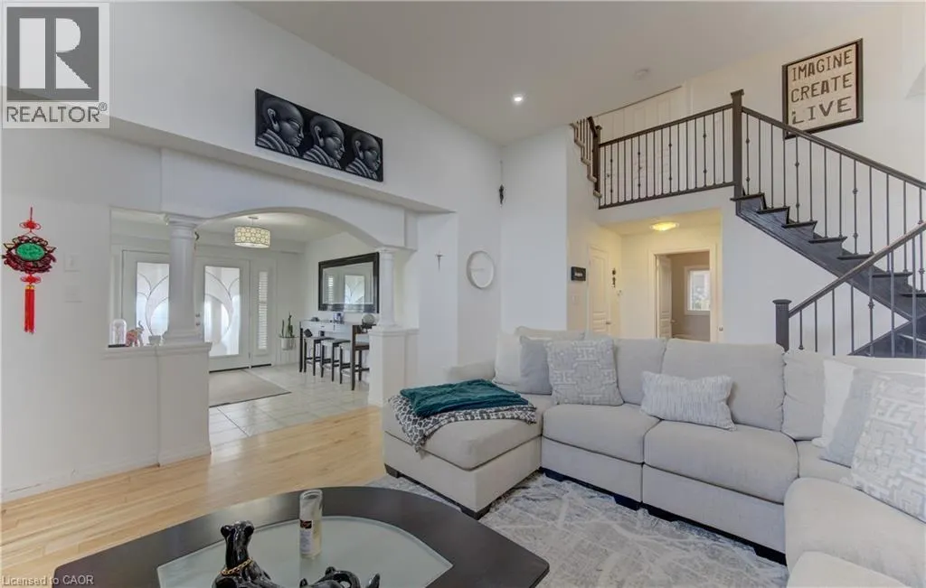 167 WESTCLIFF Way