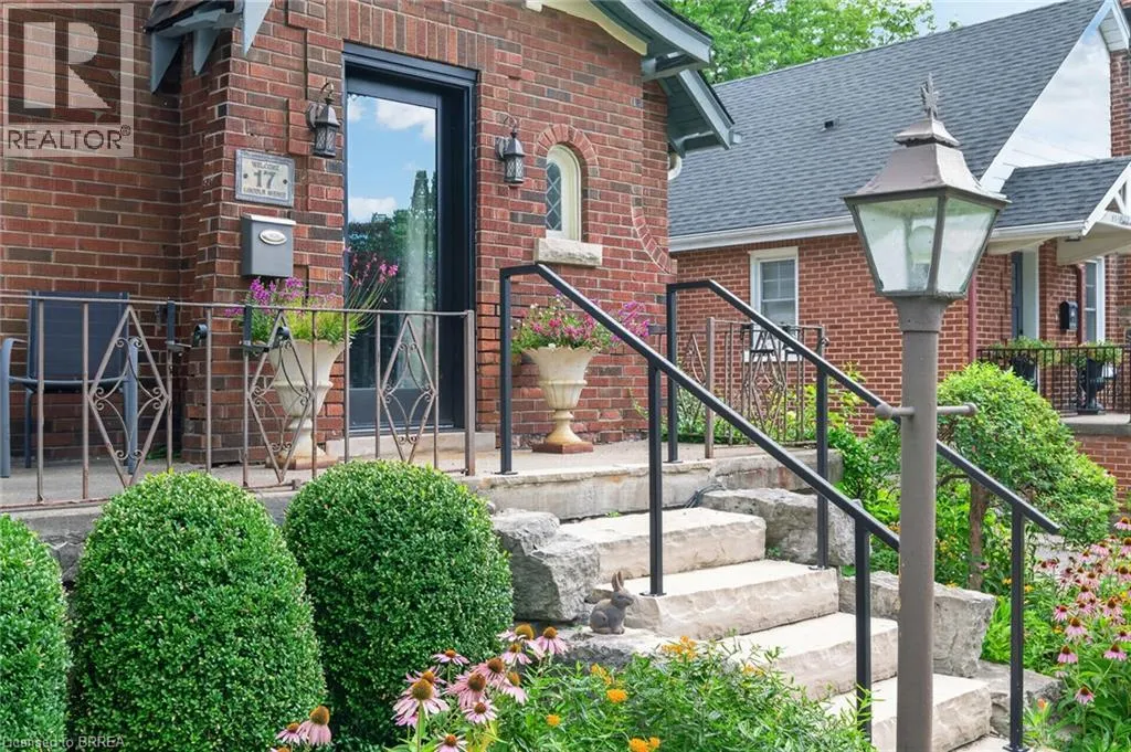 17 LINCOLN Avenue