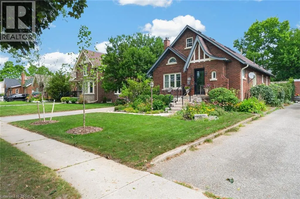 17 LINCOLN Avenue