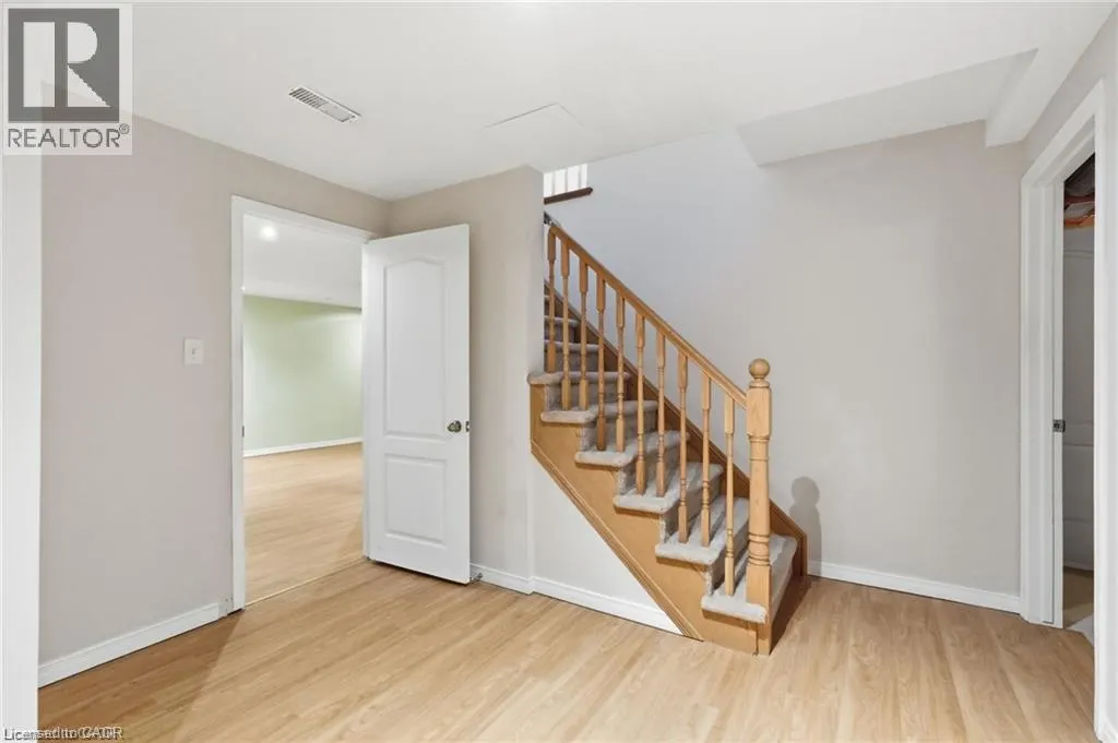 212 STONEHENGE Drive Unit# 41 #41