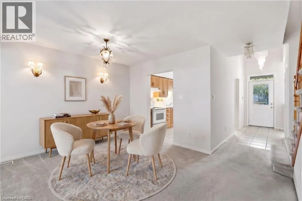 212 STONEHENGE Drive Unit# 41 #41