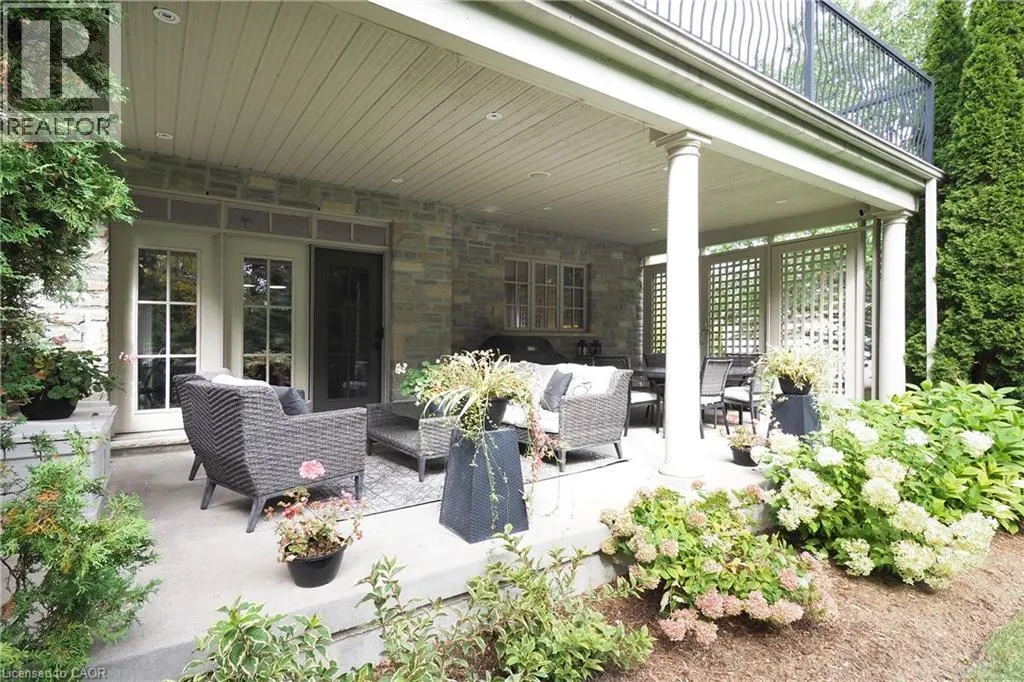 585 KIWANIS PARK Drive
