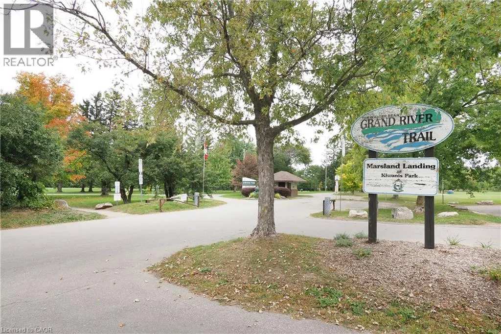 585 KIWANIS PARK Drive