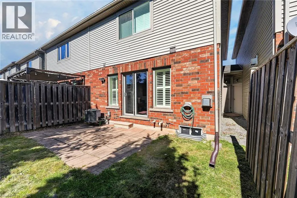 69 SUMNER Crescent