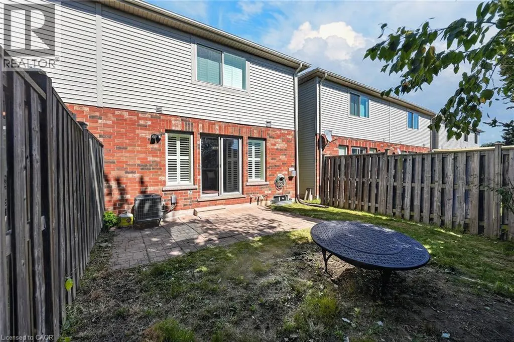69 SUMNER Crescent