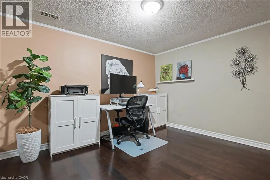 661 FRANCIS Road Unit# 4 #4