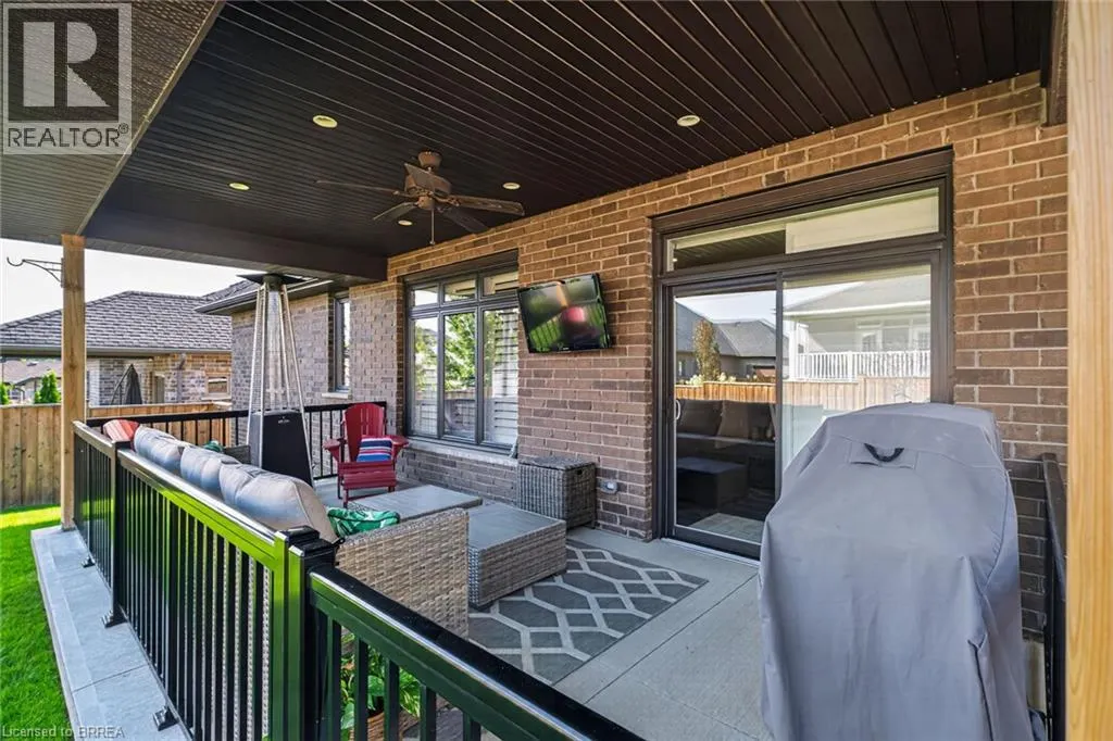 14 MASTERS Lane