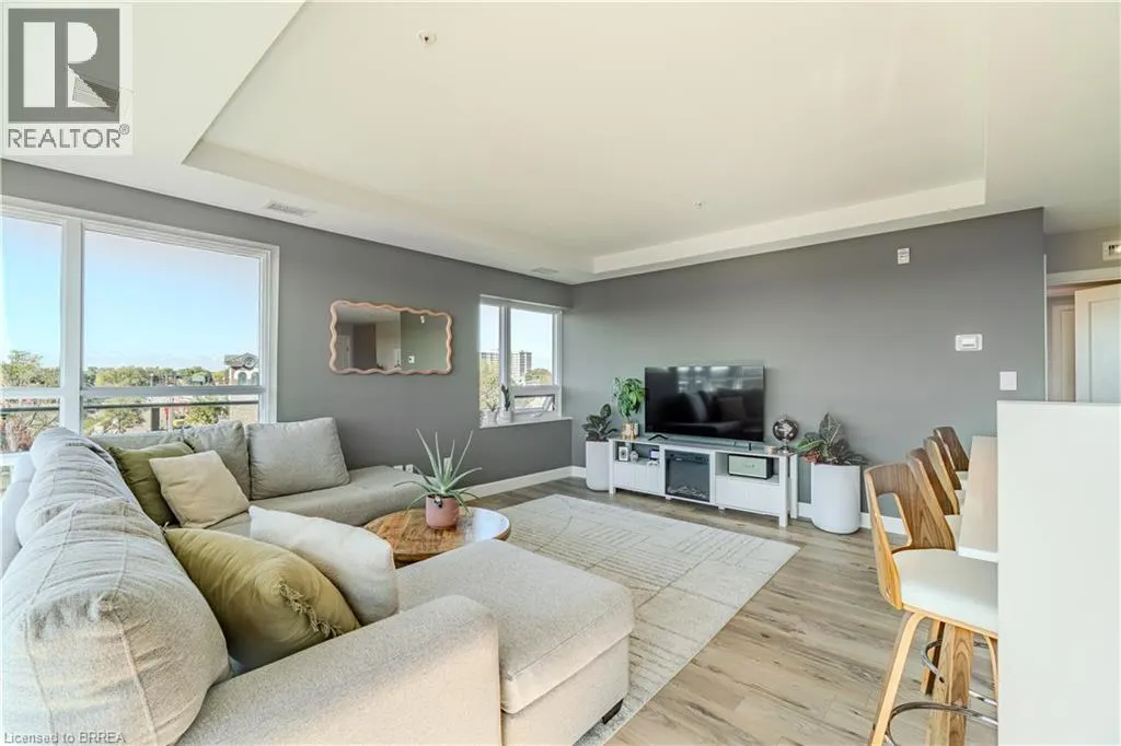 34 NORMAN Street Unit# 404 #404