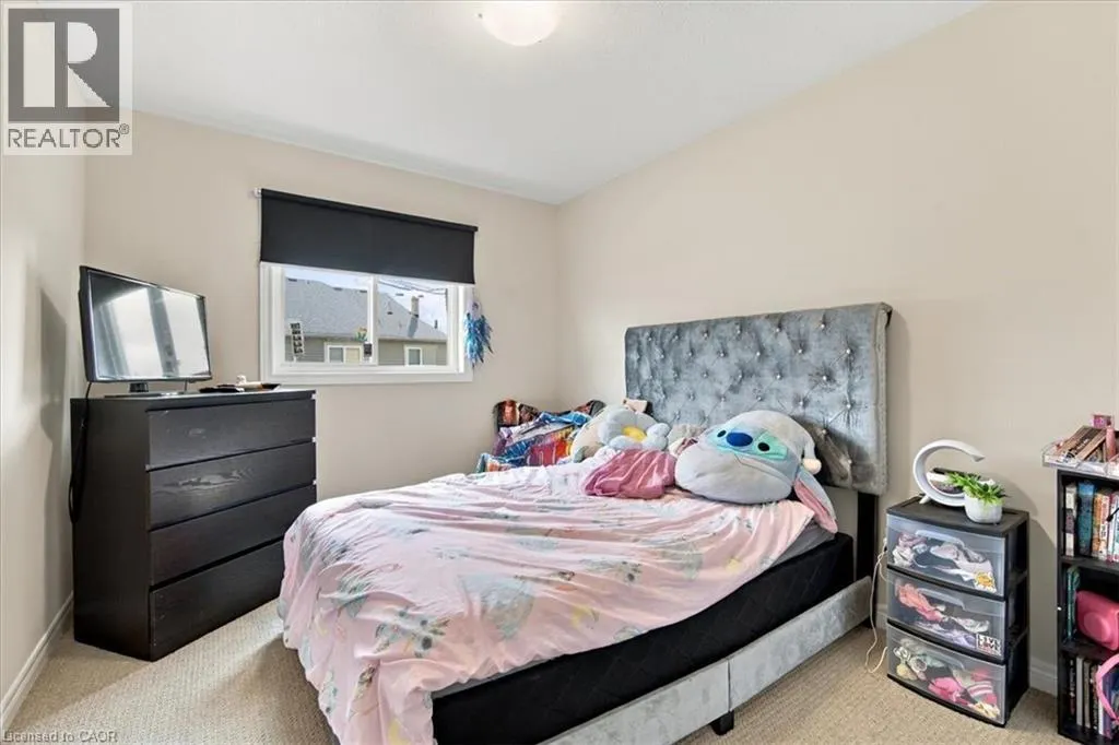 125 SUNFLOWER Place