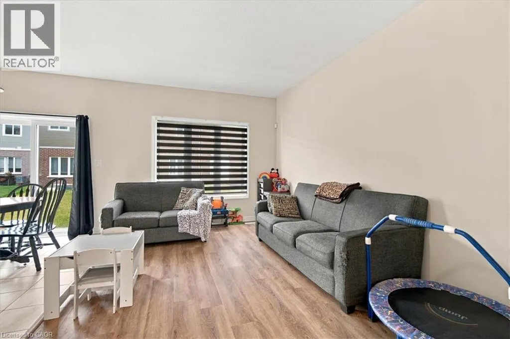 125 SUNFLOWER Place