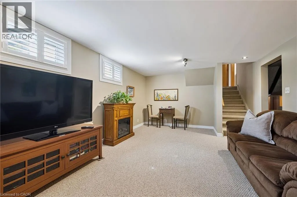 62 GIBSON Drive