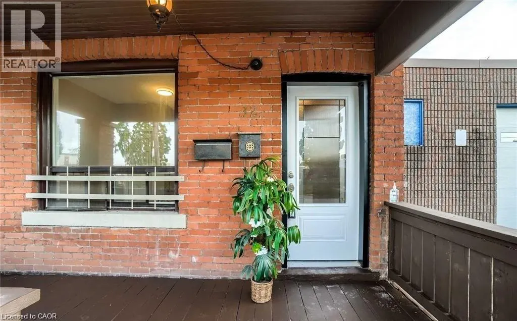 32 LLOYD Street Unit# 1 #1