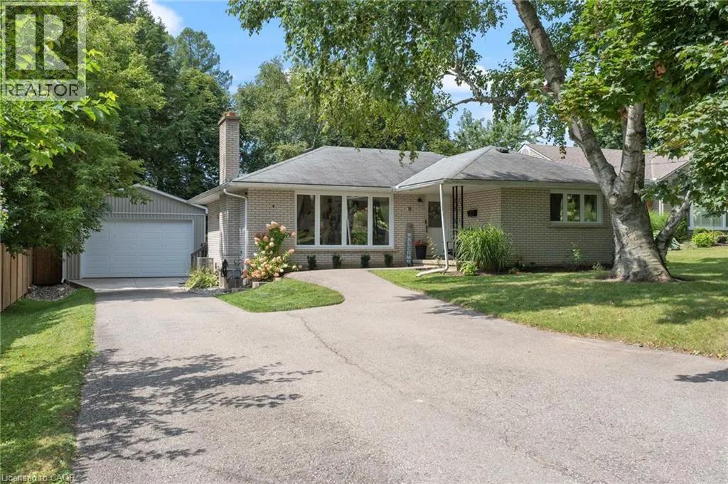 16 GIBSON Drive