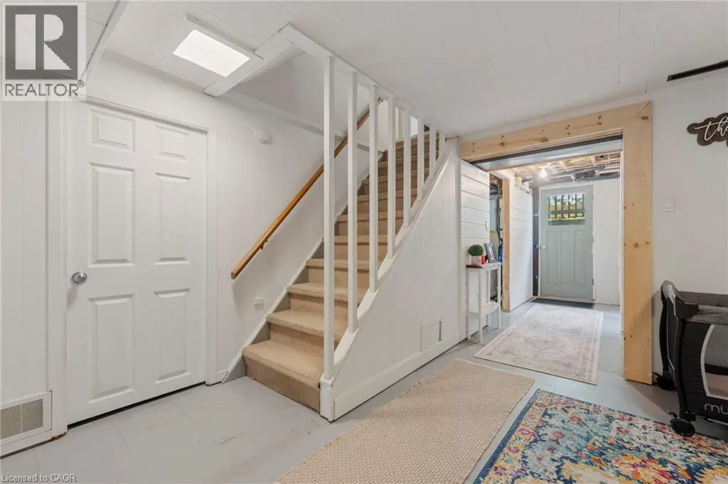 16 GIBSON Drive