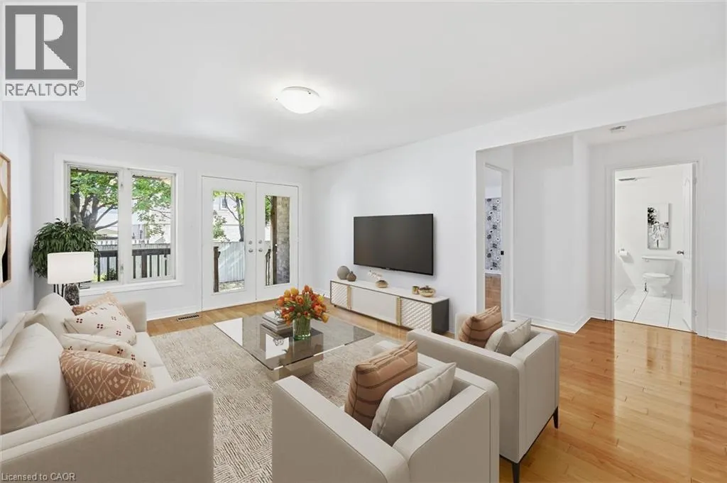 705 CUMBERLAND Avenue Unit# 11 #11