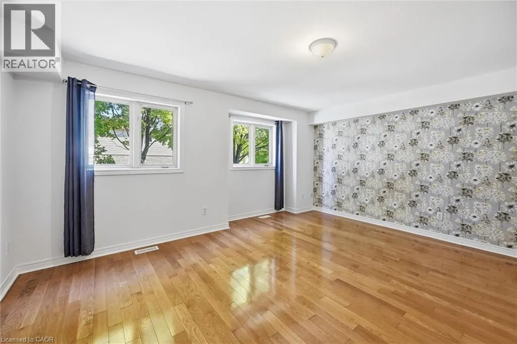 705 CUMBERLAND Avenue Unit# 11 #11