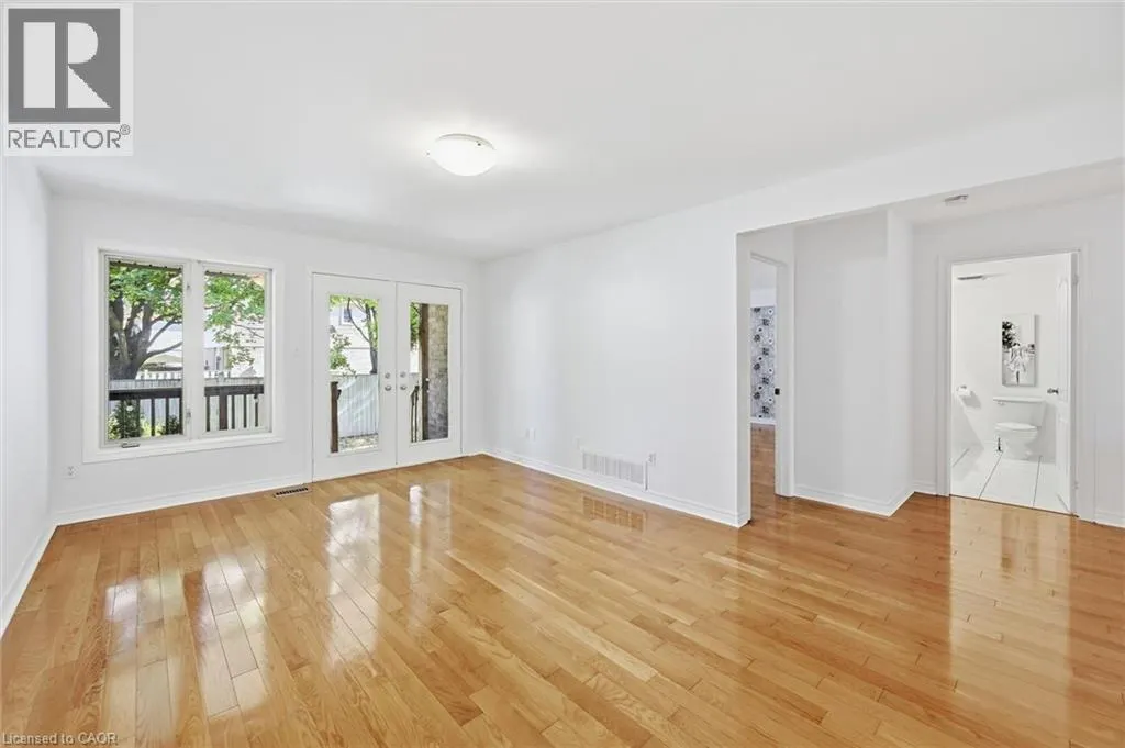 705 CUMBERLAND Avenue Unit# 11 #11