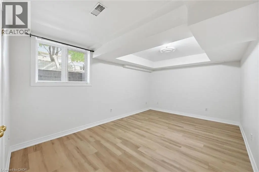 705 CUMBERLAND Avenue Unit# 11 #11