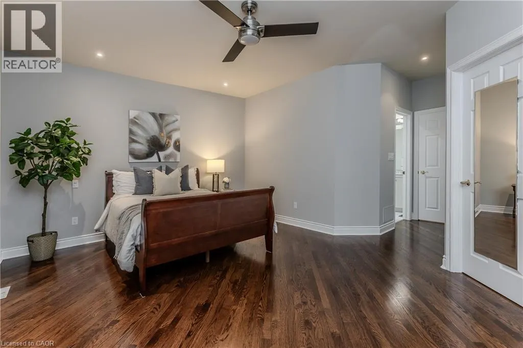 54 WATERWHEEL Crescent