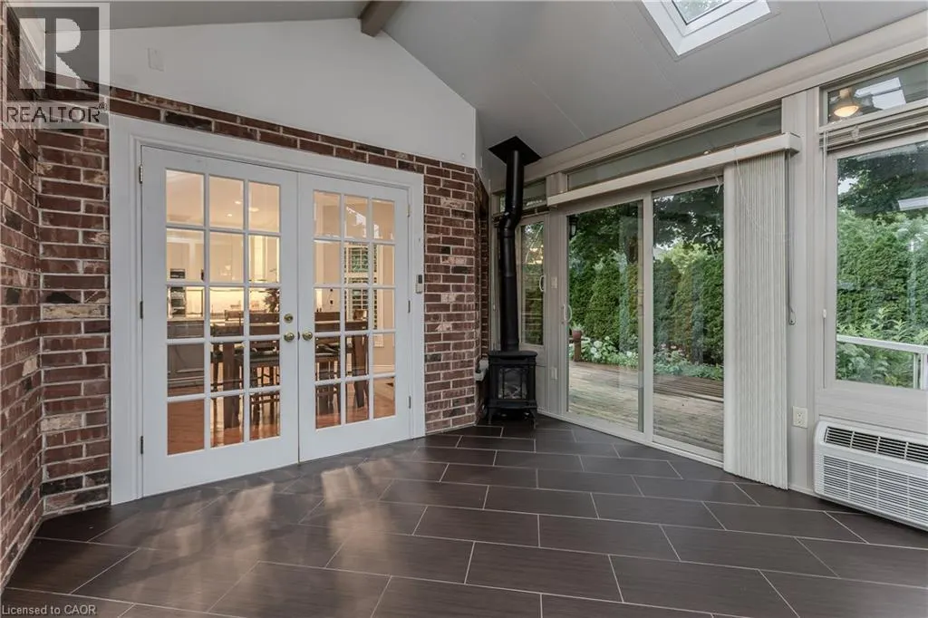 54 WATERWHEEL Crescent
